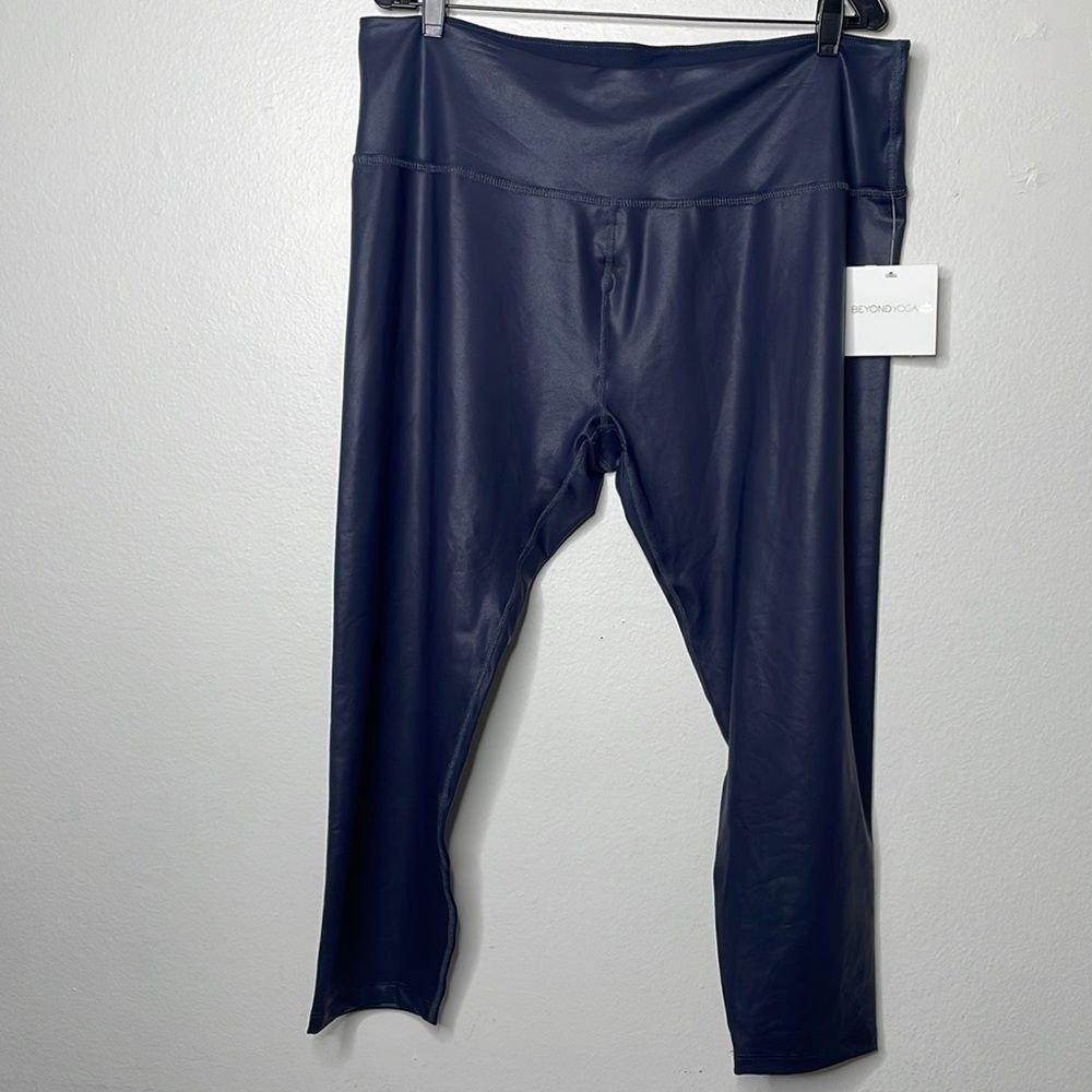 Beyond Yoga Womens Size 3X Luxe Leatherette High-Waisted Midi Leggings
